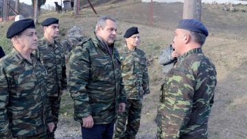 Το χοντραίνουν κι άλλο οι Τούρκοι: Λένε «ασόβαρο» τον Καμμένο