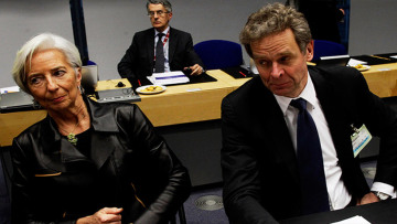 ΔΝΤ: Μέτρα σκληρής λιτότητας αν μείνει ο στόχος για πλεόνασμα 3,5%