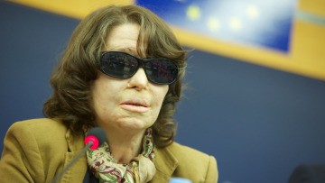 Κομισιόν προς Κούνεβα: Οι συλλογικές συμβάσεις στην Ελλάδα δεν έχουν τεθεί υπό αμφισβήτηση!