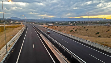 «Τρέχει» η Ολυμπία Οδός: Η νέα Αθηνών - Πατρών μέσα από βίντεο  