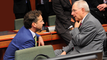 Είναι επίσημο: Η Ευρωζώνη παγώνει τα μέτρα για το χρέος λόγω των εξαγγελιών Τσίπρα