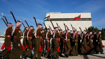 Ιορδανία: Τουλάχιστον πέντε νεκροί κι αρκετοί τραυματίες, από την επίθεση ενόπλων κατά αστυνομικών περιπόλων 