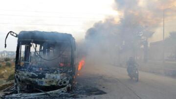 Χαλέπι: Σταματά η επιχείρηση εκκένωσης μετά τις επιθέσεις σε λεωφορεία 