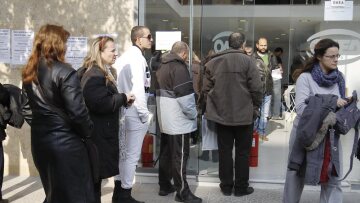 Αυξήθηκε και τον Νοέμβριο η ανεργία: 28.713 περισσότεροι άνεργοι