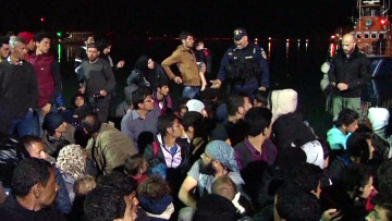 Μουζάλας: Από Απρίλιο θα αδειάσουν τα νησιά από πρόσφυγες και μετανάστες