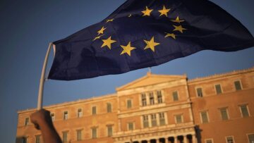 Δημοσκόπηση: Το 89% των Ελλήνων πιστεύουν ότι η χώρα τους οδεύει σε λάθος κατεύθυνση 