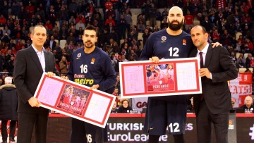 Ολυμπιακός-Φενέρ: Το ΣΕΦ χειροκρότησε τον Άντιτς, αλλά «γιούχαρε» τον Σλούκα!