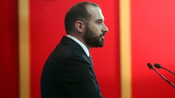 Τζανακόπουλος: Επέκταση του «κόφτη» δεν σημαίνει και επέκταση Μνημονίου 