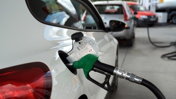 Χάνονται 10.700 θέσεις εργασίας από την αύξηση στα καύσιμα!