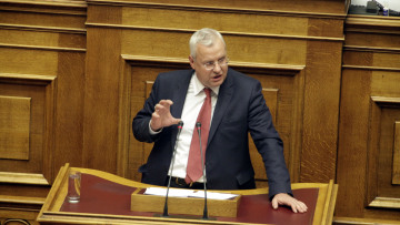 Ανεξαρτητοποιήθηκε ο βουλευτής του Ποταμιού Ιλχάν Αχμέτ