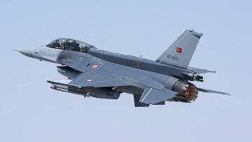 Τουρκικά μαχητικά F-16 πέταξαν πάνω από τρία ελληνικά νησιά