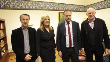 Η πρώτη συνάντηση της «διευρυμένης» Δημοκρατικής Συμπαράταξης