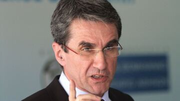 Λοβέρδος: Δεν προκύπτουν ποινικές ευθύνες σε σχέση με τα δάνεια προς ΜΜΕ