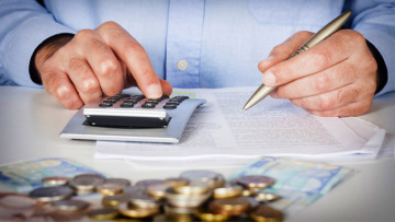 Ανατροπή: Και οι καταθέσεις θα μπαίνουν στο περιουσιολόγιο