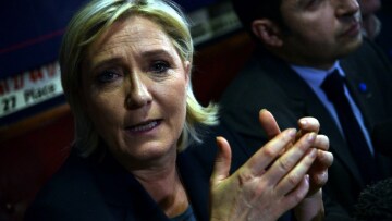 Φόρο στους ξένους εργαζομένους θα επιβάλει η Μαρίν Λεπέν εάν εκλεγεί