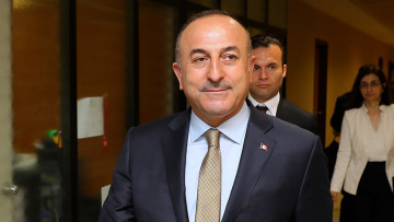 Απειλεί ο Τσαβούσογλου: Να μην προκαλεί ο Καμμένος, μπορεί να προκύψει ατύχημα...