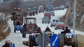 Το τελωνείο της Κρυσταλλοπηγής θα κλείσουν οι αγρότες - Άγνωστο το πότε 