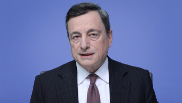 Βόμβα Ντράγκι: Μόνο με βιώσιμο χρέος θα μπει η Ελλάδα στην ποσοτική χαλάρωση της ΕΚΤ