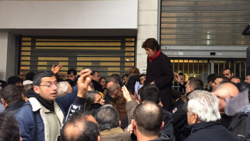 Ουρές και ταλαιπωρία για το Κοινωνικό Εισόδημα Αλληλεγγύης