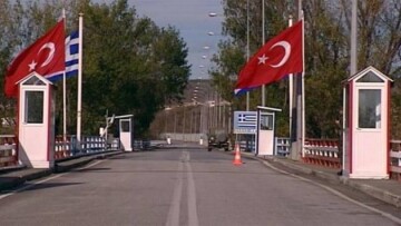 Τούρκοι ζητούν μαζικά άσυλο στην Ελλάδα: Συνελήφθησαν ακόμα έξι άτομα