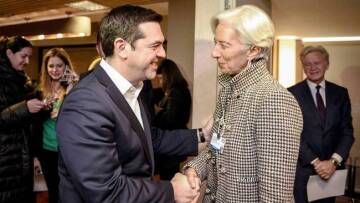 Το επικίνδυνο παιχνίδι με το ΔΝΤ και η απειλή της χρεοκοπίας αν αποχωρήσει