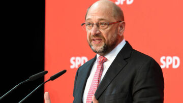 Ο Μάρτιν Σουλτς «εκτοξεύει» το SPD