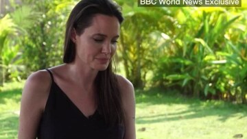 Η Τζολί για τον Μπραντ Πιτ: Είμαστε οικογένεια, θα το ξεπεράσουμε