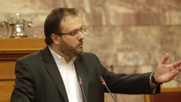  Θεοχαρόπουλος: Οι αυταπάτες της κυβέρνησης οδηγούν σε επώδυνα μέτρα  