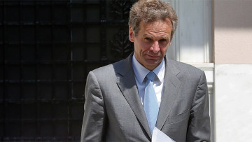 Νέο «χτύπημα» από το ΔΝΤ για μείωση χρέους και πλεονασμάτων