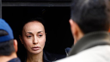 Βίκυ Σταμάτη: Ο Άκης ακροβατεί - Κάποιοι επικίνδυνοι θέλουν να τον απομακρύνουν από τη ζωή 