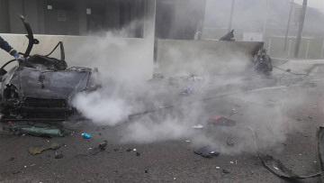 Φρικτό δυστύχημα στην Αθηνών-Λαμίας: Ο γιος του ιδιοκτήτη των Jumbo ήταν στην Πόρσε