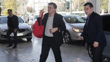 Ολοκληρώθηκε «πρόωρα» η πρώτη ημέρα των επαφών με την Τρόικα