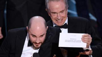 Τελείωσε η καριέρα στα Όσκαρ για τους δύο γκαφατζήδες υπαλλήλους