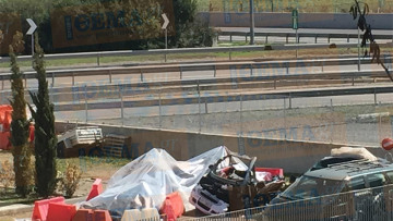 Στην Τροχαία ό,τι απέμεινε από την Πόρσε μετά το τραγικό τροχαίο