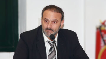 Μαυραγάνης: Το ίδιο είναι να πληρώσει πρόστιμο 50€ κάποιος με εισόδημα 10.000 και το ίδιο με 100.000;