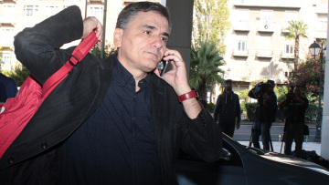 Επέκταση του Μνημονίου για ένα χρόνο η νέα «λύση» για το αδιέξοδο