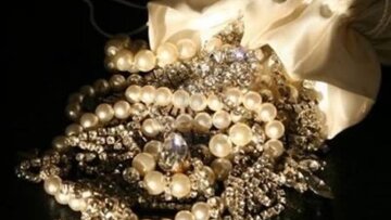 Πιερία: Συνελήφθησαν δύο άτομα που έκλεψαν χρυσαφικά από 69χρονη