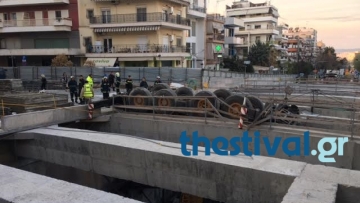 Νεκρός ανασύρθηκε ο χειριστής του γερανού στο εργοτάξιο του μετρό στην Καλαμαριά 