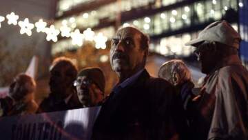 Ποιες παροχές δικαιούνται όσοι χάνουν το ΕΚΑΣ το 2017 