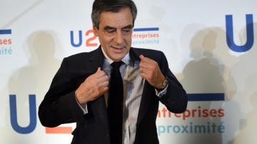 Γαλλία: Οι έρευνες για τον Φιγιόν επεκτείνονται και στα πανάκριβα κοστούμια του! 