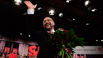 Ο Μάρτιν Σουλτς εξελέγη πρόεδρος του SPD με ποσοστό 100%!
