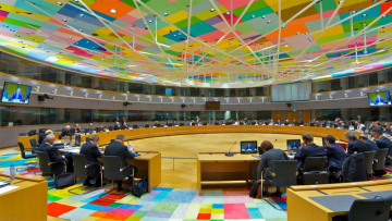 Σόιμπλε στο Eurogroup: Η αξιολόγηση θα μπορούσε να είχε κλείσει πολύ νωρίτερα