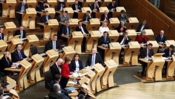 Σκωτία: Το κοινοβούλιο ψήφισε υπέρ της διεξαγωγής νέου δημοψηφίσματος