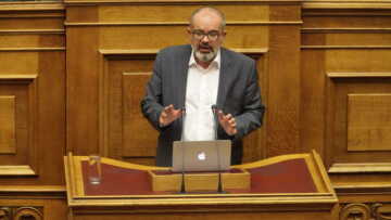 Στη Δημοκρατική Συμπαράταξη ο βουλευτής Κώστας Μπαργιώτας- Συνάντηση με Γεννηματά 