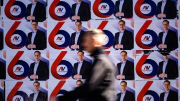Σερβία: Οι δημοσκόποι βλέπουν νίκη Βούτσιτς από τον πρώτο γύρο