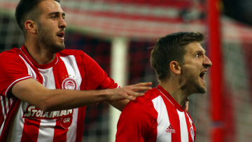 Ολυμπιακός-Πλατανιάς 2-1: Ανατροπή τίτλου στην πρώτη του Λεμονή