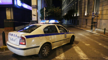 Μενίδι: Νεκρός 35χρονος Aλβανός μέσα στο αυτοκίνητο του