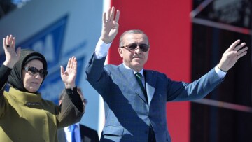 Ο Ερντογάν χτυπά τα τύμπανα του πολέμου: Η Τουρκία ετοιμάζεται για νέες στρατιωτικές επιχειρήσεις