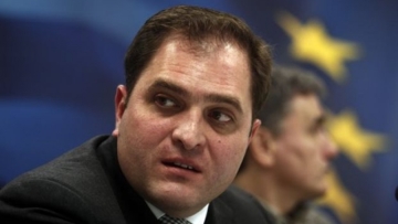 «Σαφάρι» για έσοδα 4 δισ. από έξτρα φόρους και πρόστιμα