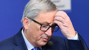 Γιουνκέρ: Η επίθεση στη Σουηδία «είναι μια επίθεση εναντίον όλων μας»